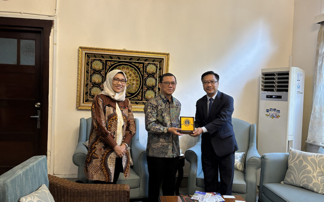 UM and Myanmar Embassy Forge Strategic Partnership to Expand International Education
